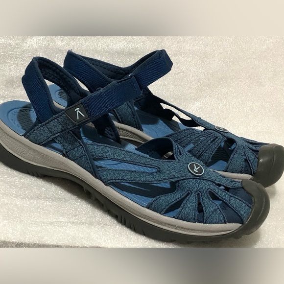 Keen Rose Blue Sport Sandals with Adjustable Straps - Picture 2 of 10